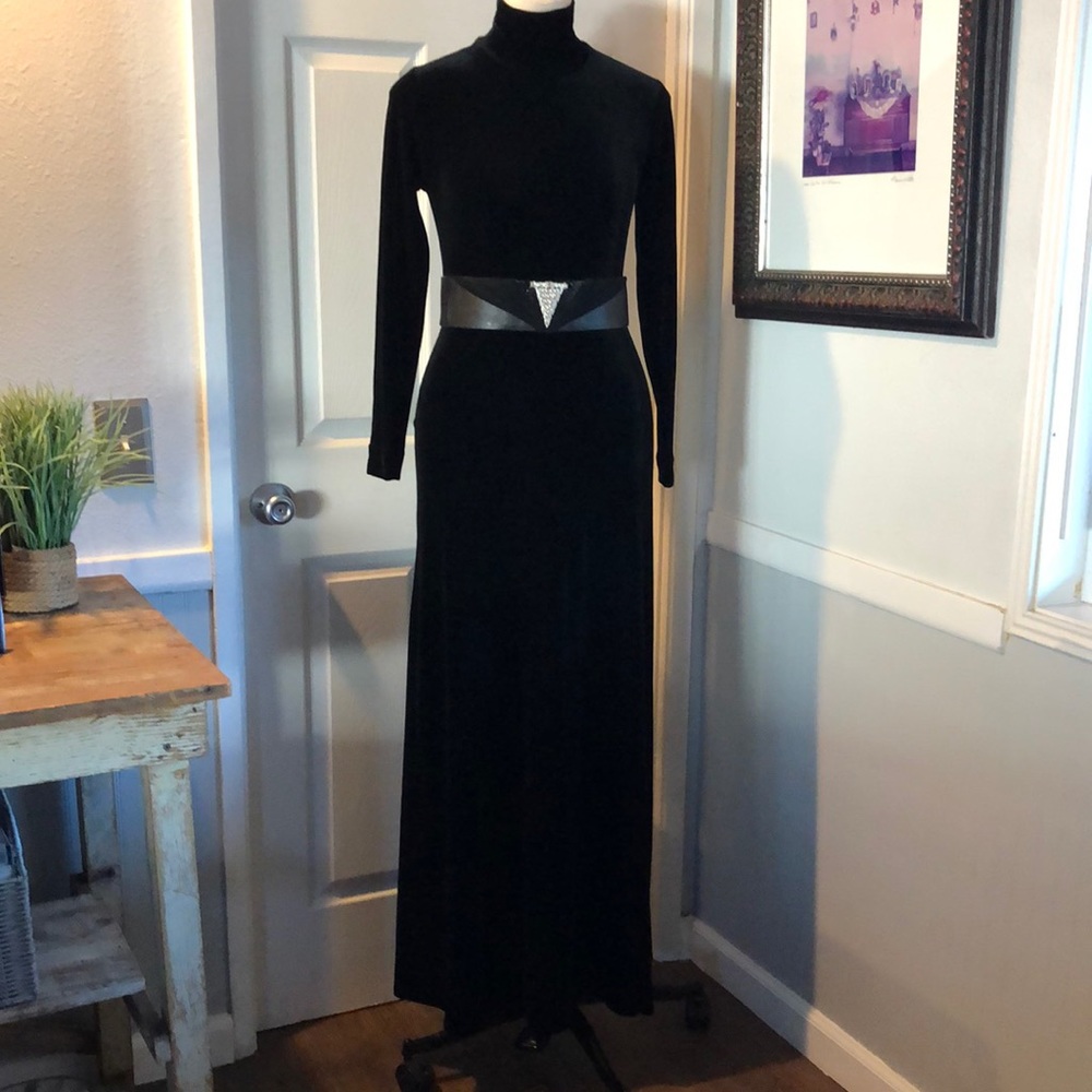 1970’s Fred Hayman Beverly Hills velvet turtleneck maxi dress black M